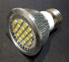 E27 are white and led covered SMD 5630 7W 220V 450 lumen