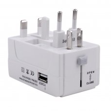 933L Universal Multiple USB Travel Adaptor