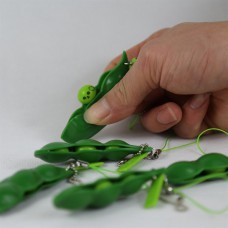 Anti Stress Squeezable Soybean Edamame Extrusion Pea Bean Keychain Fun Toys