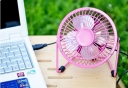 Iron aluminum leaf USB quiet fan pink