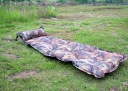 camouflage leaves can be spliced with a pillow automatic inflatable single inflatable cushion