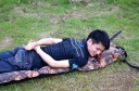 camouflage leaves can be spliced with a pillow automatic inflatable single inflatable cushion