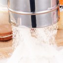 1pc Stainless Steel Cup Shape Flour Sieve Bolt manual Sugar Shaker Kitchen Tool