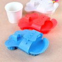 Palm Shaped Pet Bath Brush Dog Rubbing Brush Pet Shower Gloves Massage Brush